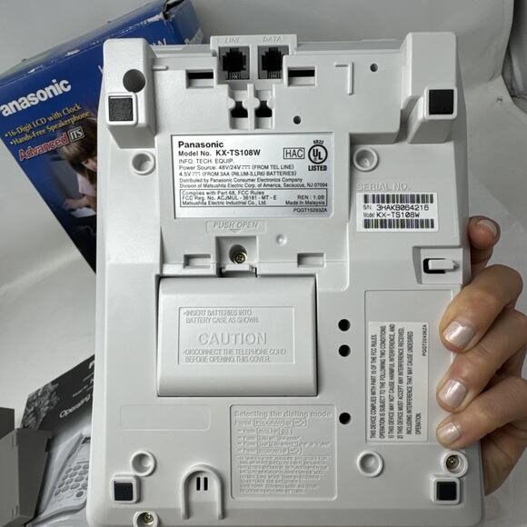 PANASONIC KX-TS108W ANALOG TELEPHONE New In Open Box - Picture 4 of 8